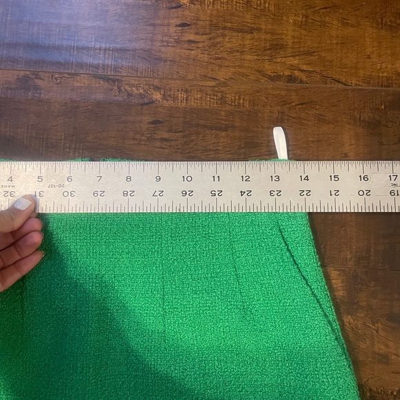 NWT Kinsley Mini-Skirt by Babaton - Picture 7 of 10